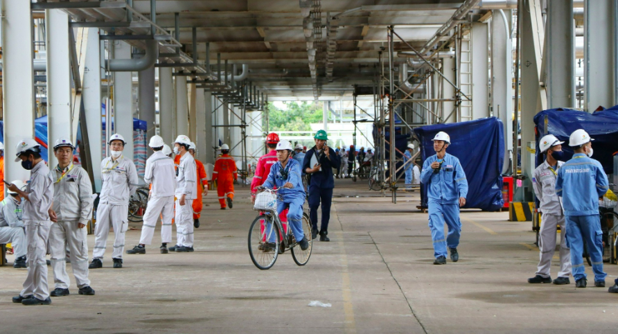 Bảo Dưỡng Tổng Thể Nhà Máy Đạm Cà Mau Năm 2023: Nhộn Nhịp, Nhiệt Huyết, Đầy Trách Nhiệm Trên Công Trường